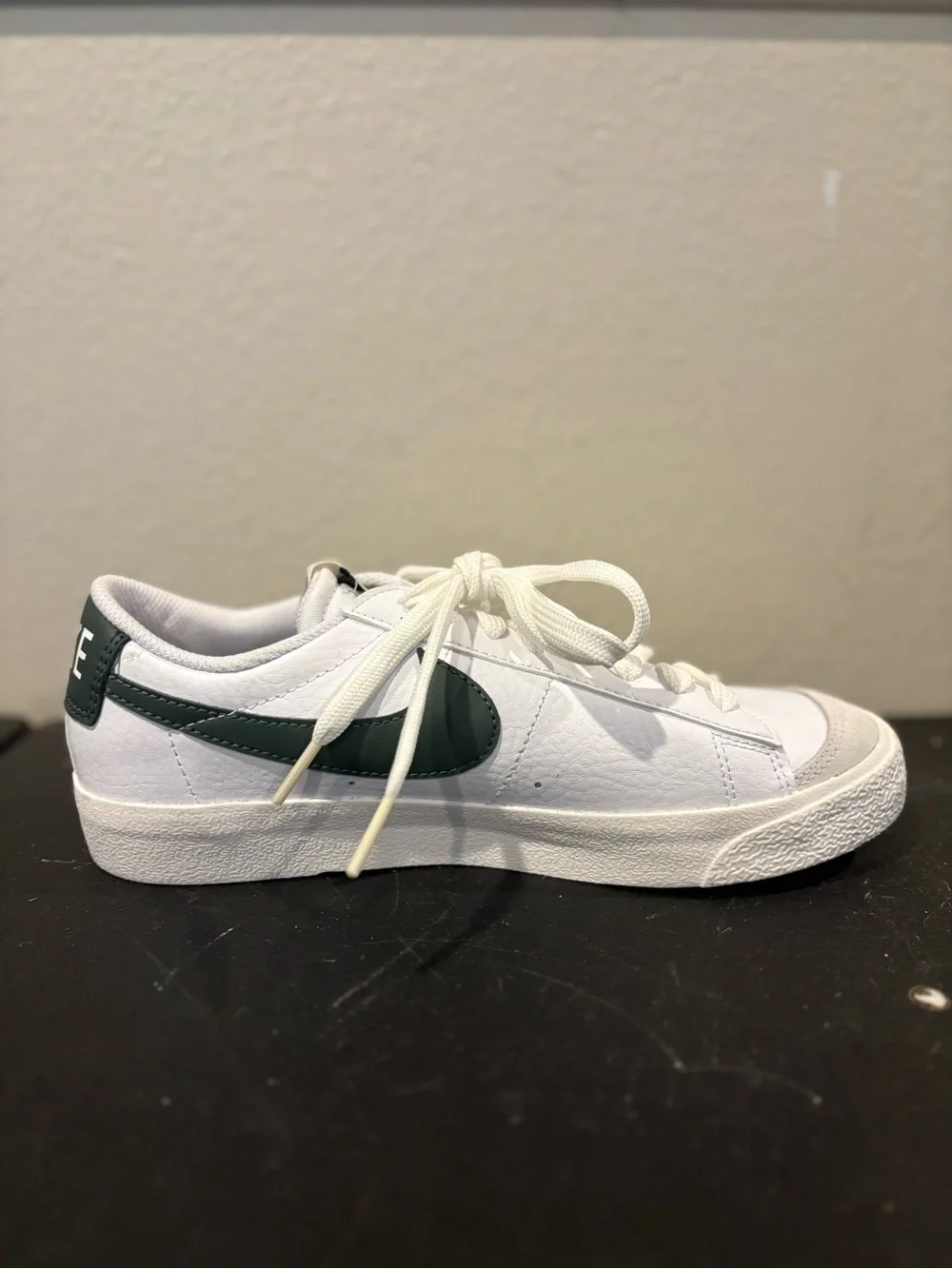 Nike Blazer Low '77 (GS) White/Green-Sail Youth Size 5.5Y DA4074-124 - Picture 5 of 9